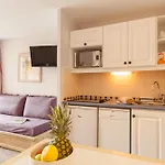 Pierre & La Pinede 3*