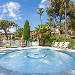Pierre & La Pinede Aparthotel