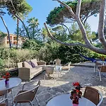Résidence Pierre&vacances La Pinède 3*