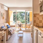 Pierre & La Pinede Hyeres