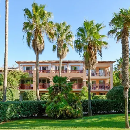 Appart hôtel Résidence Pierre&vacances La Pinède