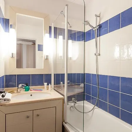 Résidence Pierre&vacances La Pinède 3* Hyères