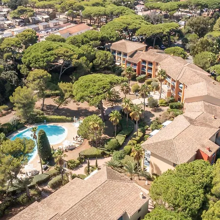 Appart hôtel Résidence Pierre&vacances La Pinède 3*