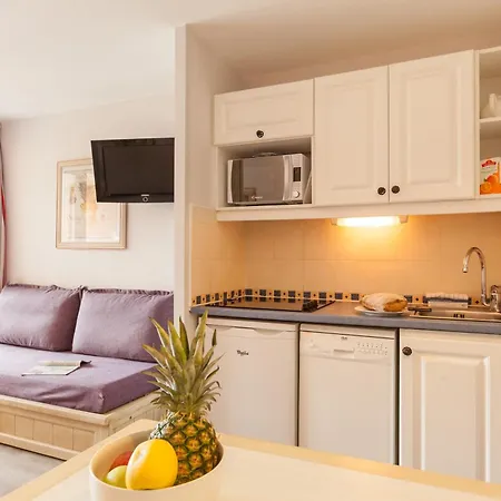Résidence Pierre&vacances La Pinède 3*
