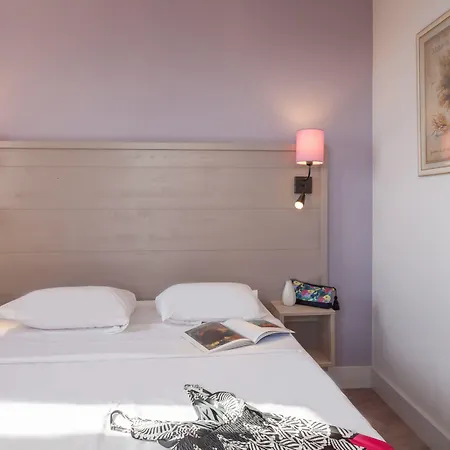 Aparthotel Pierre & La Pinede
