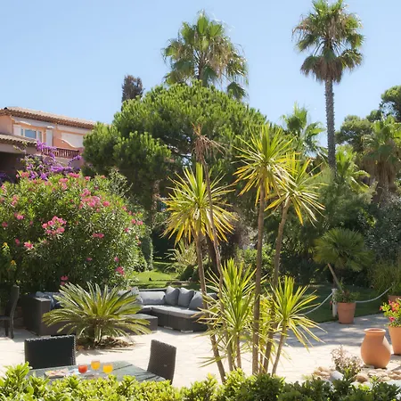Lägenhetshotell Pierre & La Pinede Hyères