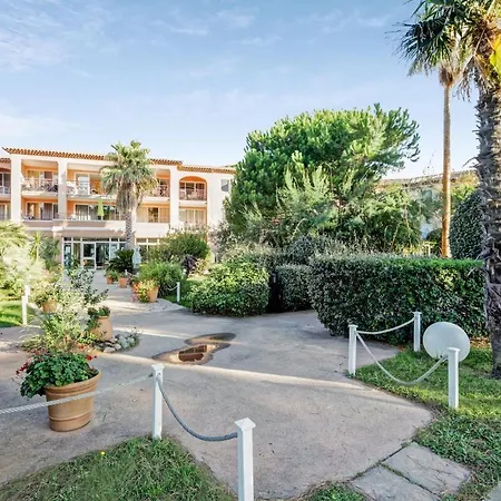 Aparthotel Pierre & La Pinede Hyères