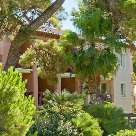 Апарт-отель Pierre & La Pinede 3*