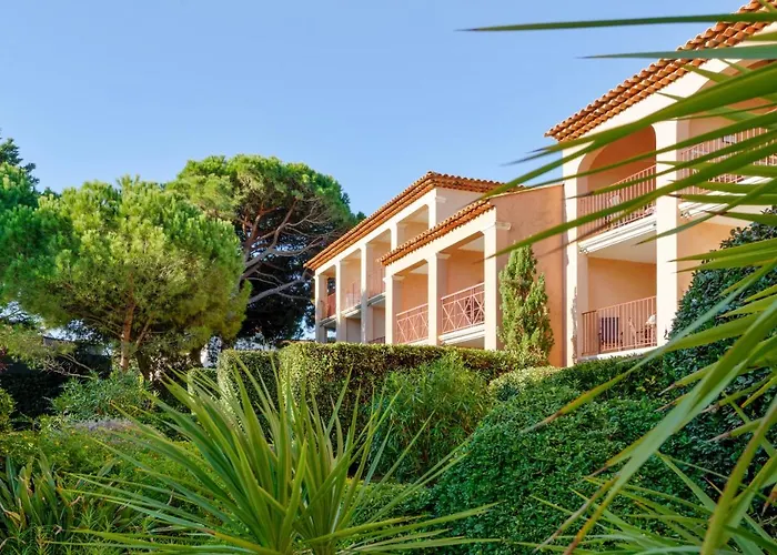 Pierre & La Pinede Apart Otel