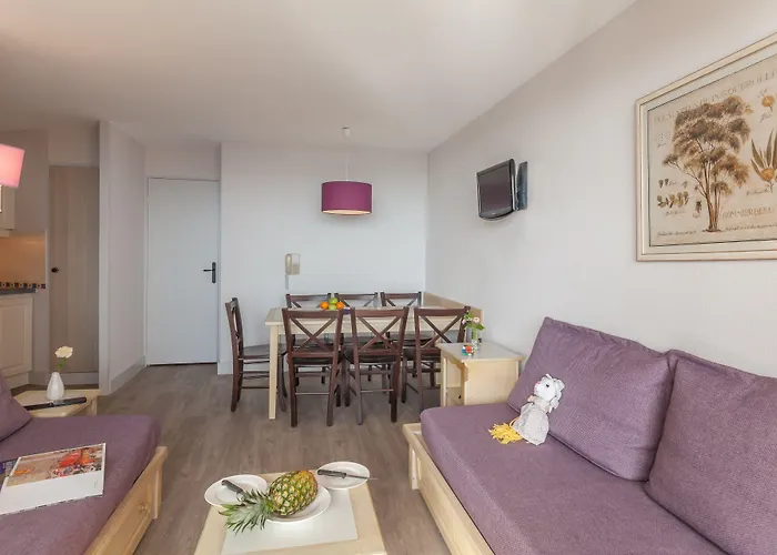 Pierre & La Pinede Apart Otel 3*