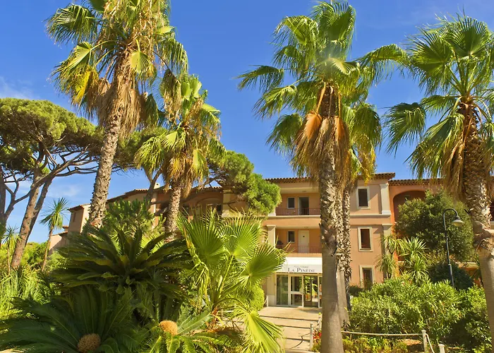 Apart Otel Pierre & La Pinede 3*