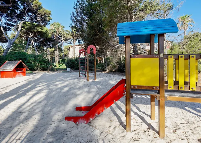 Apart Otel Pierre & La Pinede Hyères