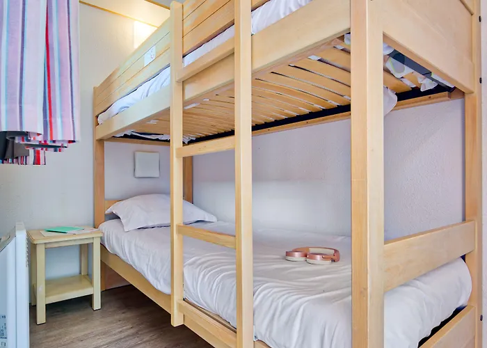 Pierre & La Pinede Apart Otel