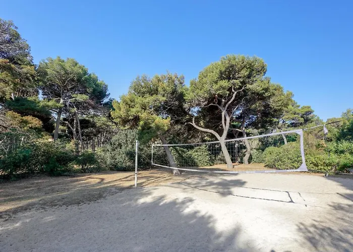 公寓式酒店 拉匹内德皮里埃瓦卡斯住宅酒店 3*